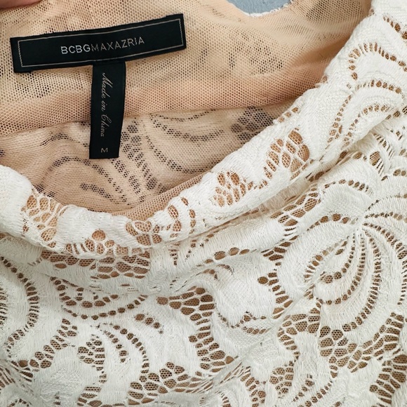 BCBGMaxazria Alea White Lace Nude Off the Shoulder Blouse Size Medium - Picture 4 of 9